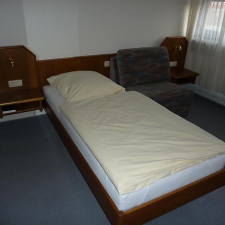 Hotel 오켄하임 외부 사진